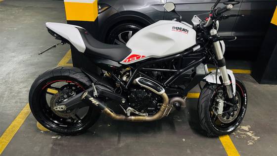 DUCATI MONSTER 797 